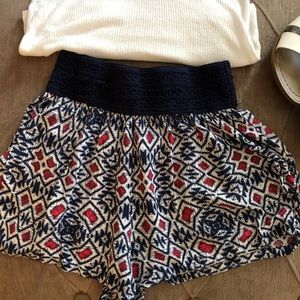 Crop top & shorts 💓